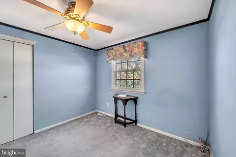 Bedroom - 709 Willow Dr, Cinnaminson, NJ 08077 photo 4 of 6