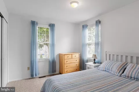 Bedroom - 10 Hampton Ct, Mount Laurel, NJ 08054 photo 3 of 4