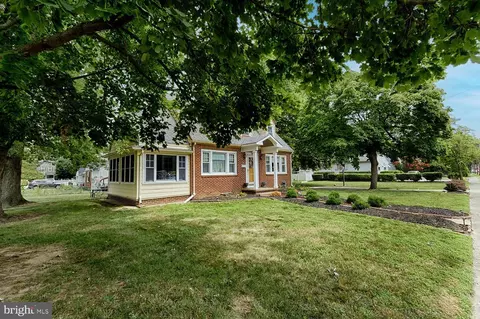 Other - 99 Pine St, Beverly, NJ 08010 photo 2 of 3