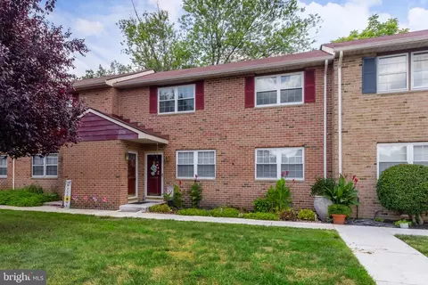 68 Forge Rd, Medford, NJ 08055