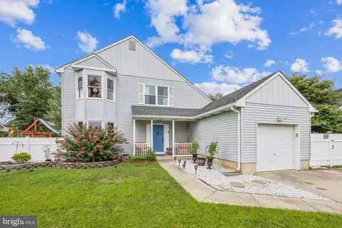 20 Winterset, Evesham, NJ 08053