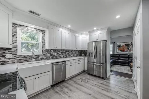 20 Winterset, Evesham, NJ 08053 photo 2