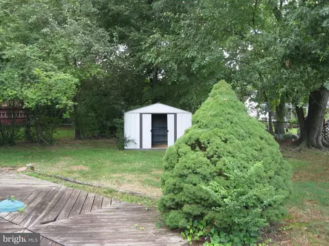 Exterior - 310 Mildred Ave, Maple Shade, NJ 08052 photo 4 of 4