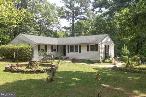 296 Arneys Mt, Pemberton, NJ 08068