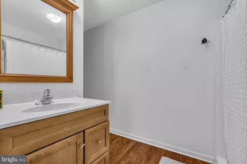 Bath - 411 Downing Ct, Westampton, NJ 08060 photo 2 of 2