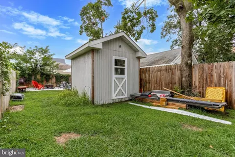 Exterior - 112 Delaware Ave, Riverside, NJ 08075 photo 2 of 3