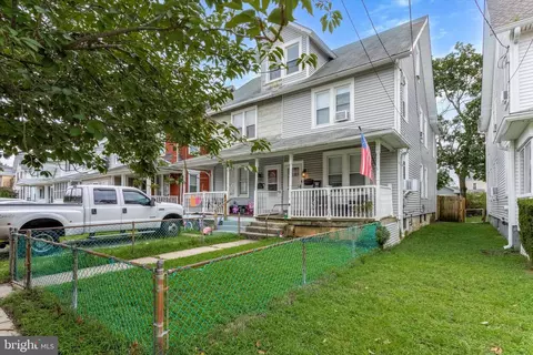 112 Delaware Ave, Riverside, NJ 08075