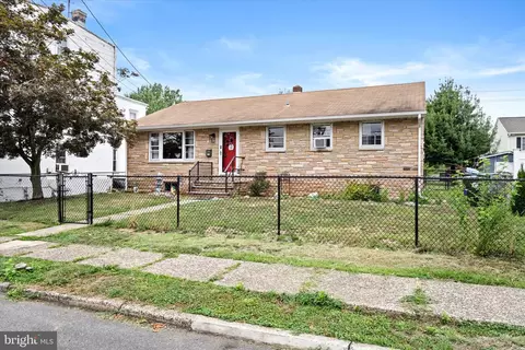 823 Bordentown Rd, Burlington, NJ 08016