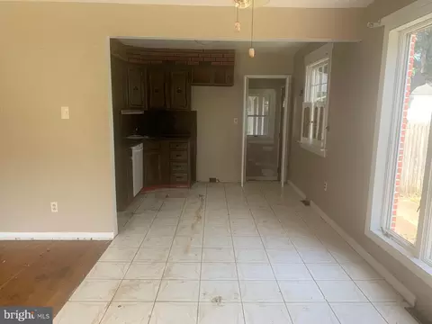 630 Cramer Ave, Beverly, NJ 08010 photo 2