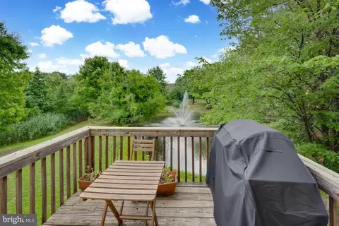 Exterior - 6303 Riverfront Dr, Palmyra, NJ 08065 photo 2 of 2