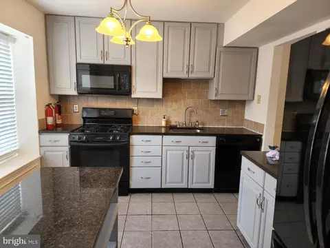 6005 Redhaven Dr, Evesham, NJ 08053 photo 3