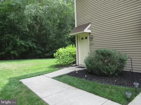 404 Harwood Ct # -B, Mount Laurel, NJ 08054