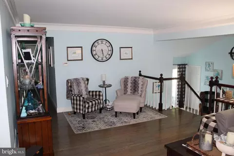 25 Knightswood Dr, Marlton, NJ 08053 photo 4