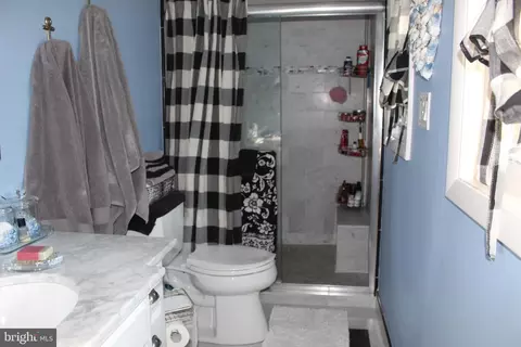25 Knightswood Dr, Marlton, NJ 08053 photo 11