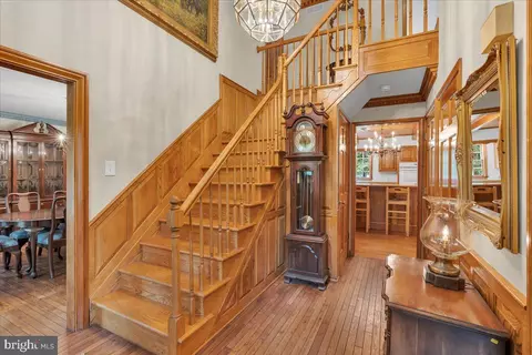 Entry Way - 3 Eagles Mere Ln, Tabernacle, NJ 08088 photo 2 of 9
