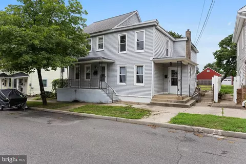 61 63 Jarvis St, Pemberton, NJ 08068