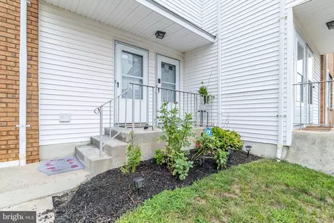 508 Woodchip Rd, Lumberton, NJ 08048