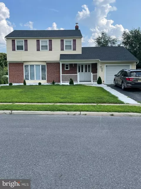 119 Colonial Rd, Beverly, NJ 08010