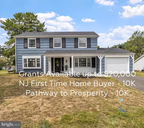 1 Snowdon Ln, Willingboro, NJ 08046