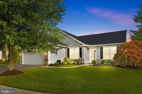 2 Chamber, Columbus, NJ 08022