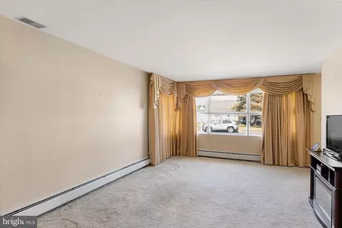16 Rose Ave, Maple Shade, NJ 08052 photo 8