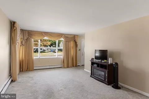 16 Rose Ave, Maple Shade, NJ 08052 photo 7