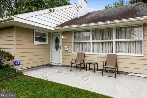 16 Rose Ave, Maple Shade, NJ 08052 photo 3