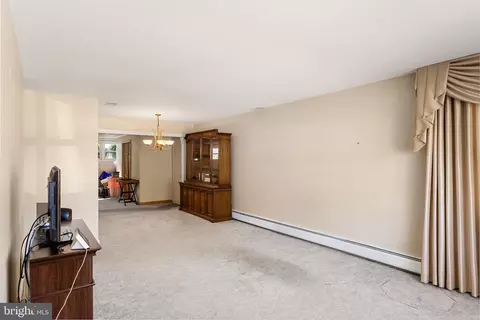 16 Rose Ave, Maple Shade, NJ 08052 photo 5