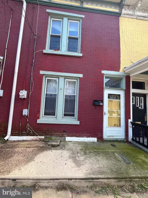 210 W Union St, Burlington, NJ 08016
