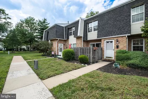 2139 Harbour Dr, Palmyra, NJ 08065 photo 2