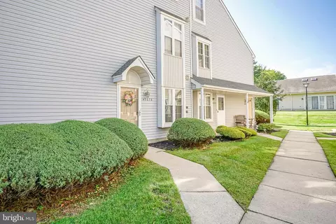 4907 A Adelaide Dr, Mount Laurel, NJ 08054