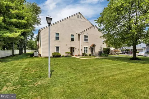 3903 A Adelaide Dr, Mount Laurel, NJ 08054