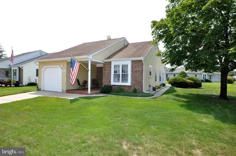 116 Bastian Dr, Mount Laurel, NJ 08054