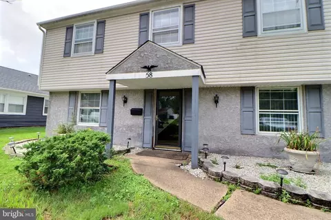 58 Parish Ln, Willingboro, NJ 08046