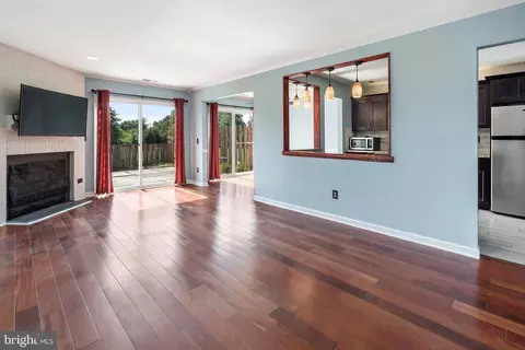 40 Nutmeg Dr, Lumberton, NJ 08048