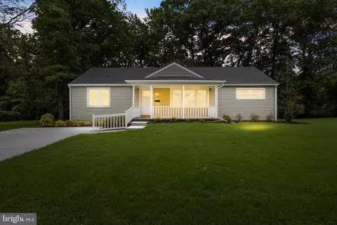 705 Devon Rd, Moorestown, NJ 08057