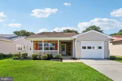 11 Sheffield Pl, Southampton, NJ 08088