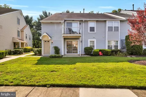 1401 A Ralston Dr, Mount Laurel, NJ 08054