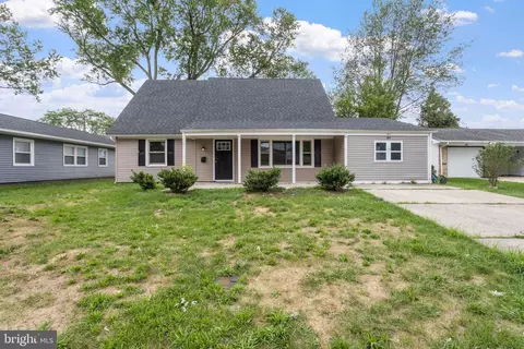 47 General Ln, Willingboro, NJ 08046