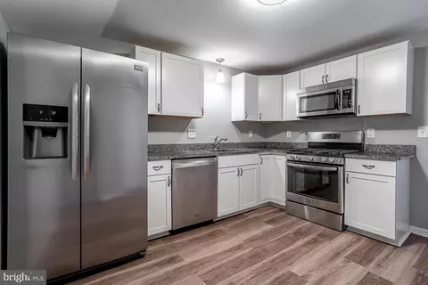 225 Chestnut St, Mount Holly, NJ 08060