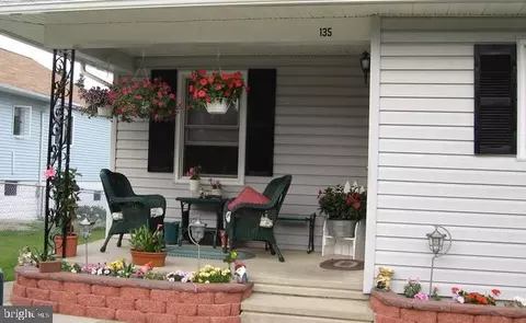 135 S Pine Ave, Maple Shade, NJ 08052 photo 2