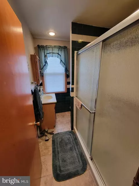 135 S Pine Ave, Maple Shade, NJ 08052 photo 26