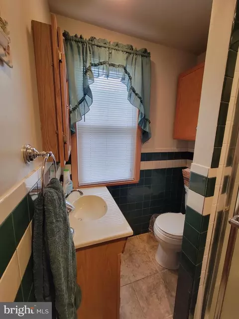 135 S Pine Ave, Maple Shade, NJ 08052 photo 25