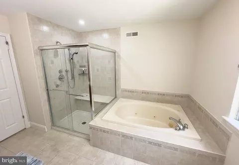 2 Langcliffe Ct, Mount Laurel, NJ 08054 photo 27