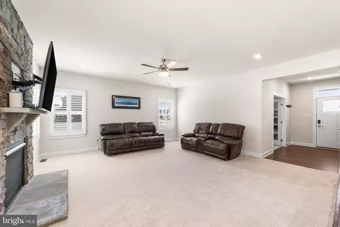 Living - 11 Grande Blvd, Tabernacle, NJ 08088 photo 2 of 2