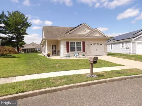 8 Westminster, Southampton, NJ 08088