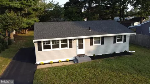 407 Hickory La, Mount Laurel, NJ 08054