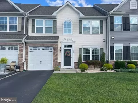 40 Heals Farm Rd, Burlington, NJ 08016