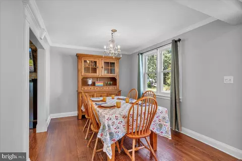 708 Walnut St, Palmyra, NJ 08065 photo 11