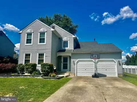 62 Tenby Ln, Marlton, NJ 08053